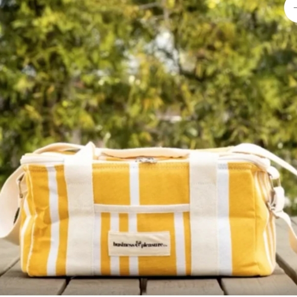 NWT Business & Pleasure Lunch cooler - Picture 5 of 6